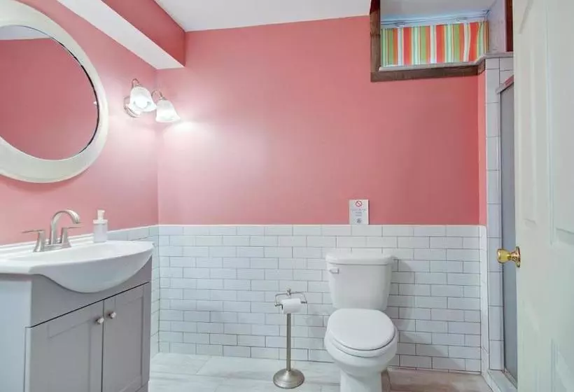 Отель Indy Hostel