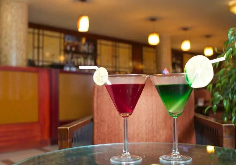 Jupiter International Hotel Cazanchis