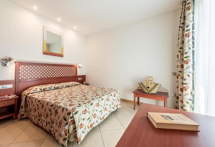 בית מלון כפרי Katja