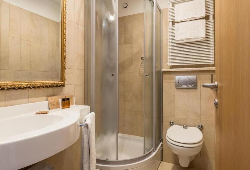 בית מלון כפרי Katja