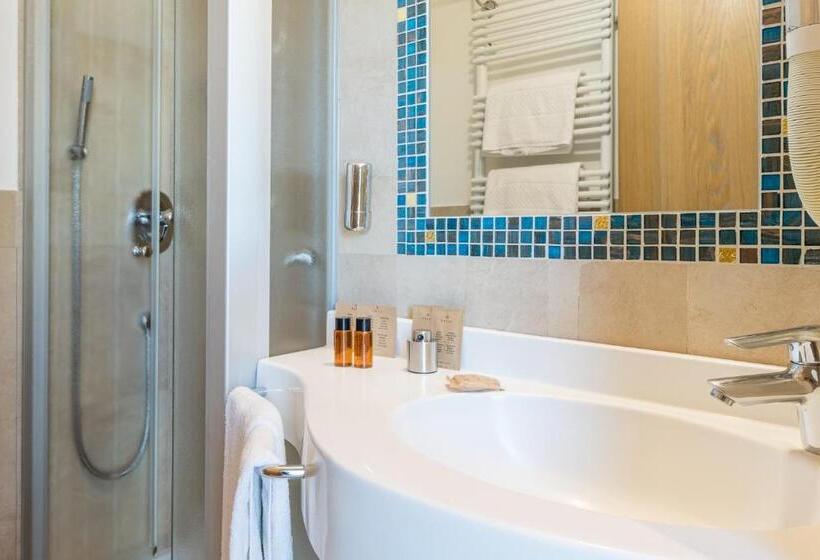 בית מלון כפרי Katja