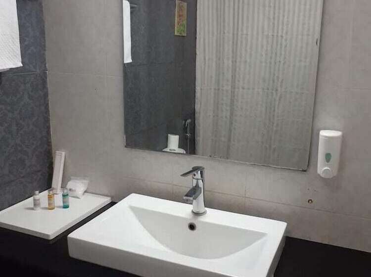 Hotel Md S Continental