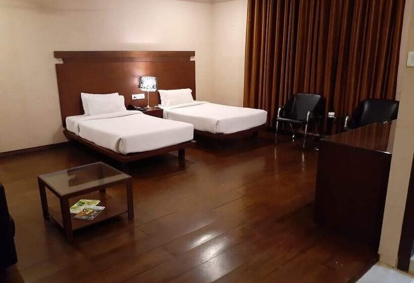 Hotel Md S Continental