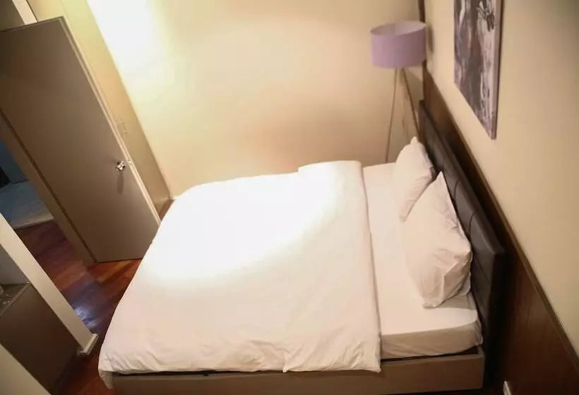 Otel Pera City Suites