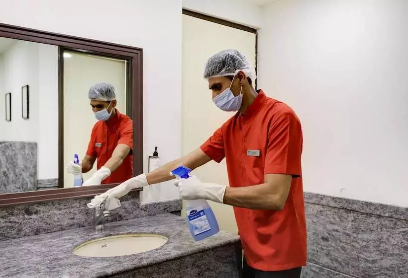 Red Fox By Lemon Tree Hotels, East Delhi