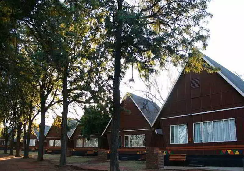 בית מלון כפרי Sanrock Resort & Conference center