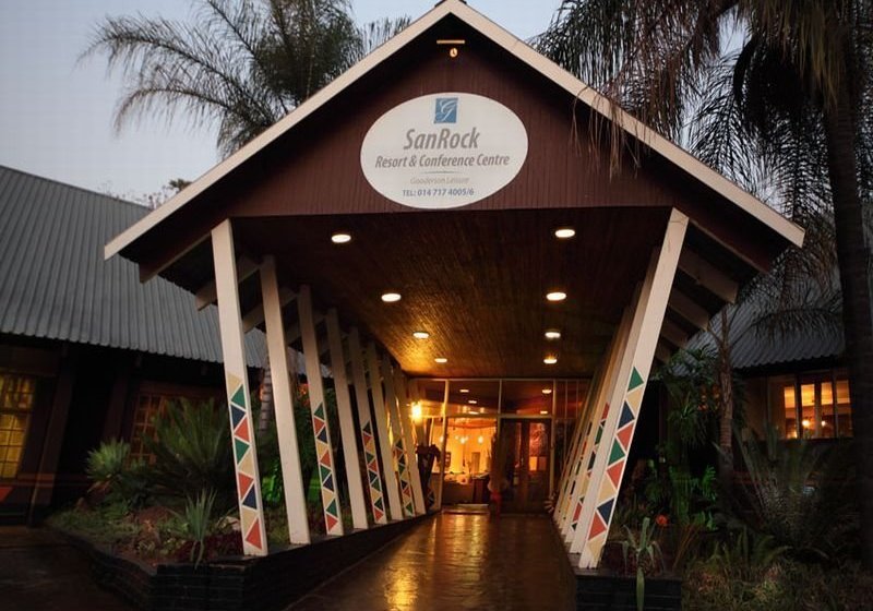 ホテル Sanrock Resort & Conference center