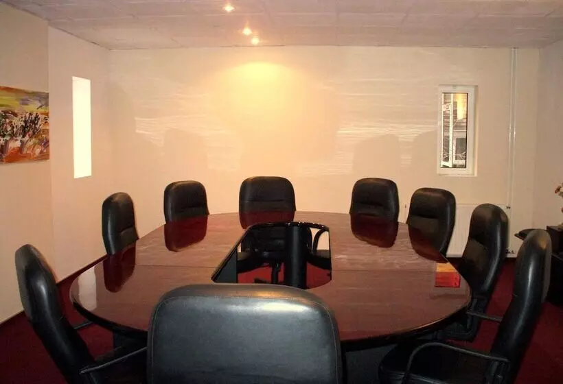 בית מלון כפרי Senator