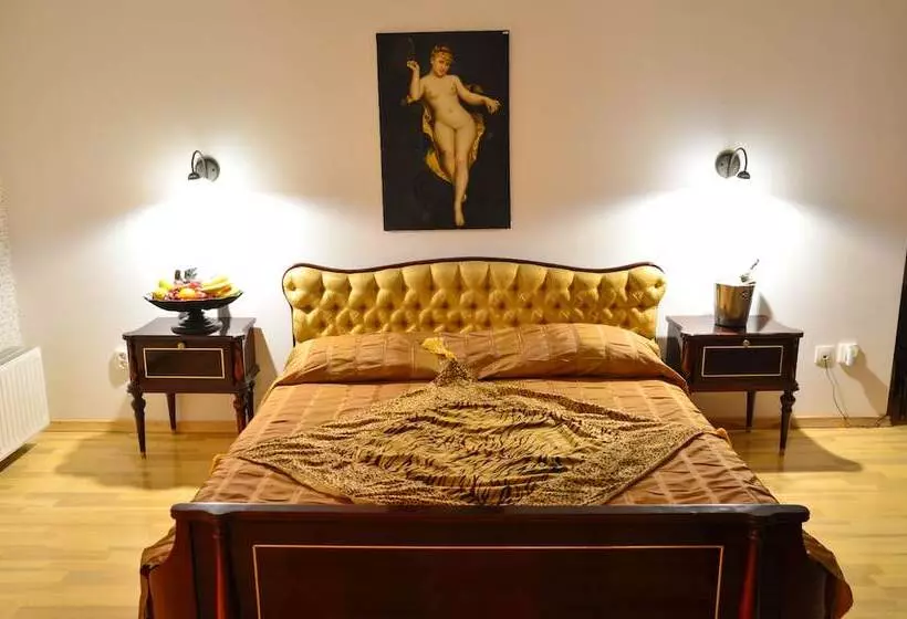 בית מלון כפרי Senator