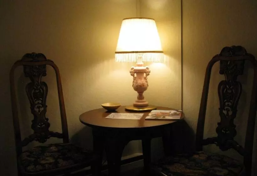 בית מלון כפרי The Forest Queen