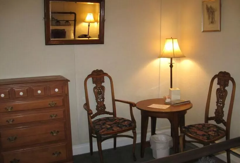 בית מלון כפרי The Forest Queen