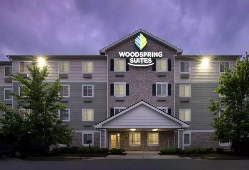 فندق Woodspring Suites Raleigh Apex
