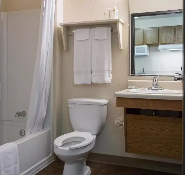 فندق Woodspring Suites Raleigh Apex