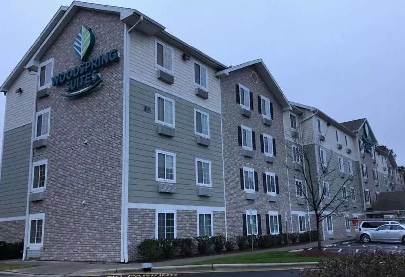 فندق Woodspring Suites Raleigh Apex