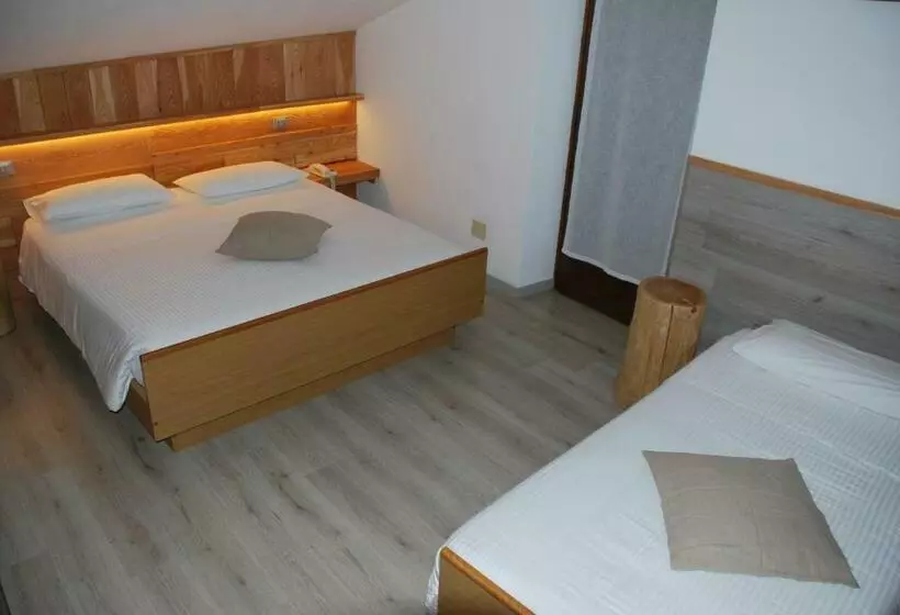 Hotelli Garnì Zanella