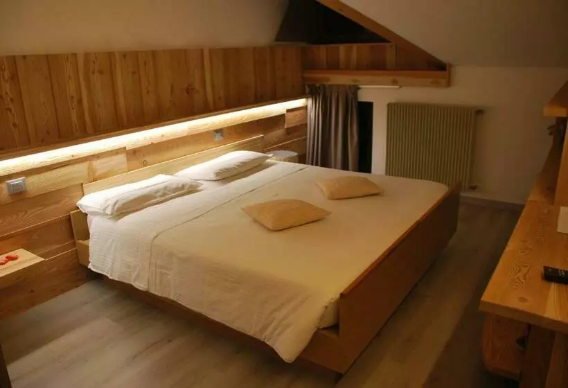 Hotelli Garnì Zanella