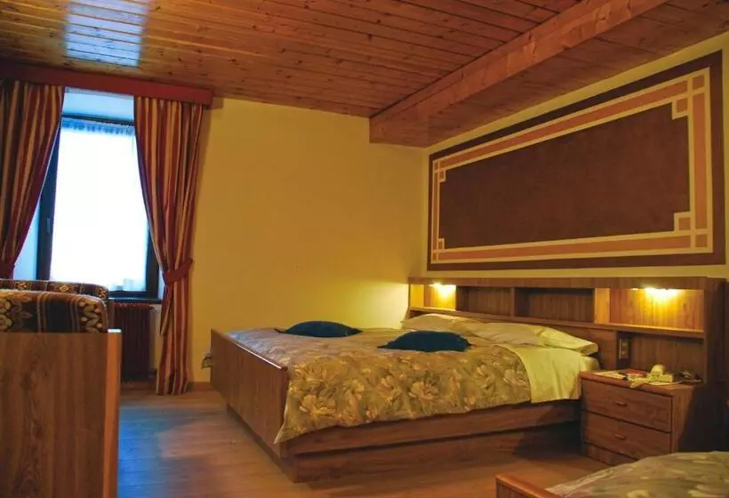 Hotelli Garnì Zanella