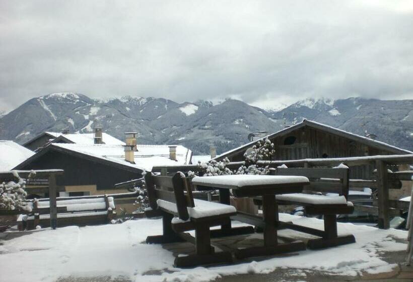 ホテル Albergo Pensione Serenetta