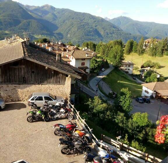 ホテル Albergo Pensione Serenetta