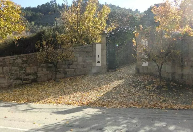 ホテル Quinta Das Aveleiras