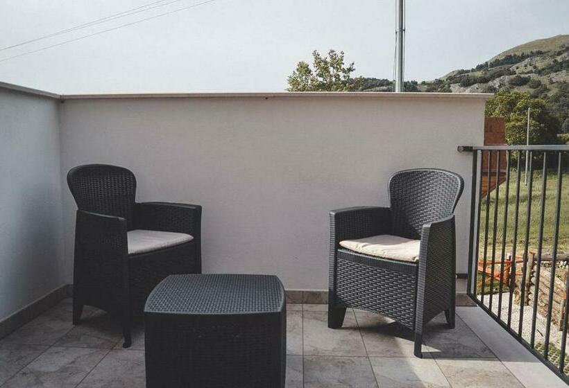 צימר Le Radici Laviano