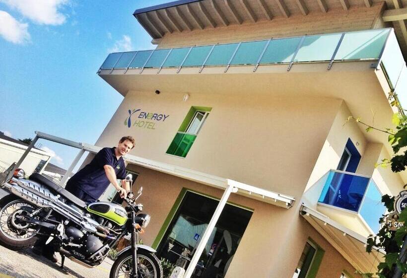 ホテル Energy