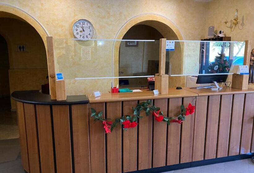 ホテル Ferramonti