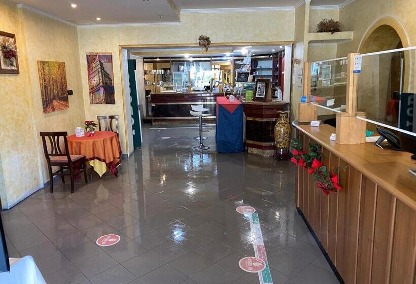 ホテル Ferramonti