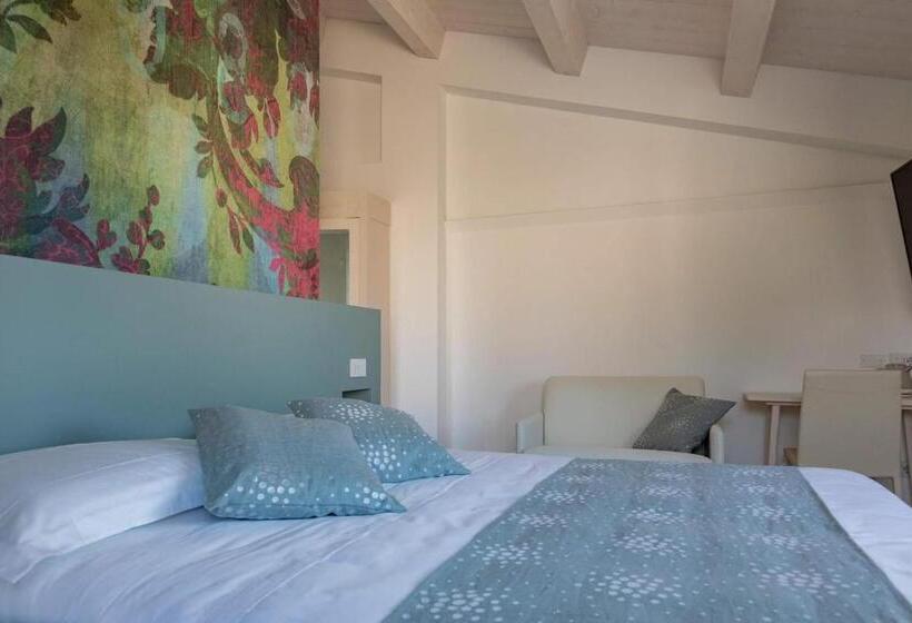 ホテル Frantoio L Olinda