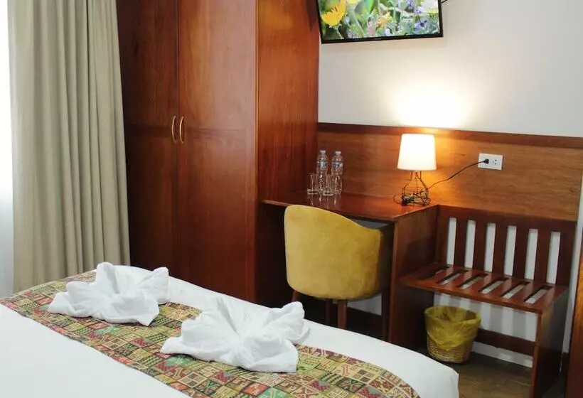 ホテル Qoya Palace   Machupicchu