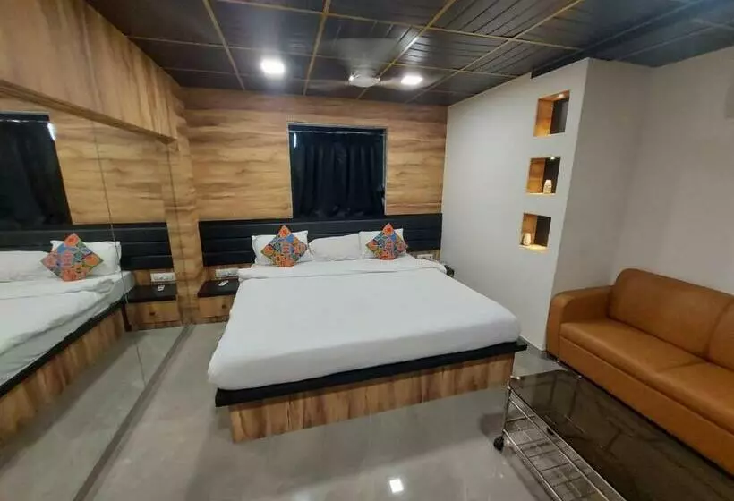 ホテル Sai Guest House
