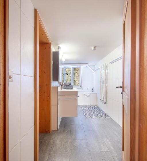 ホテル The Boutique Gasthaus Engel