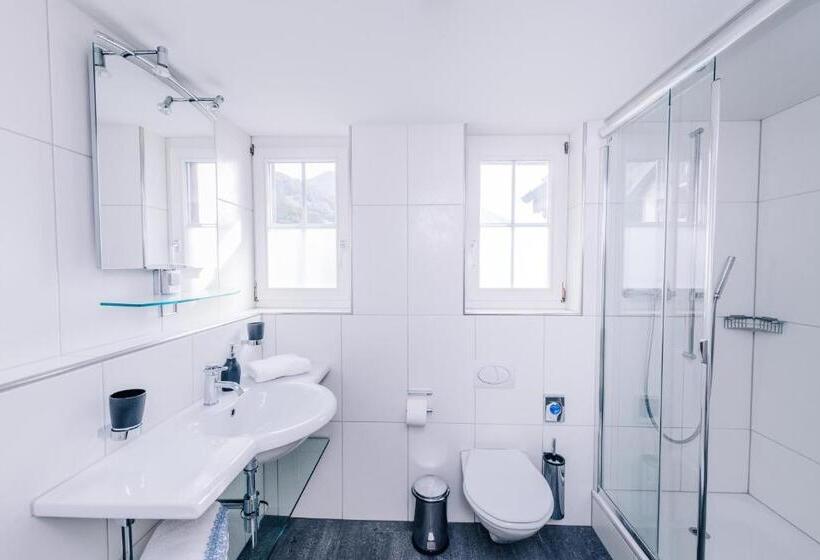 ホテル The Boutique Gasthaus Engel