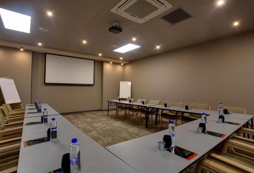 فندق 26° South Bush Boho