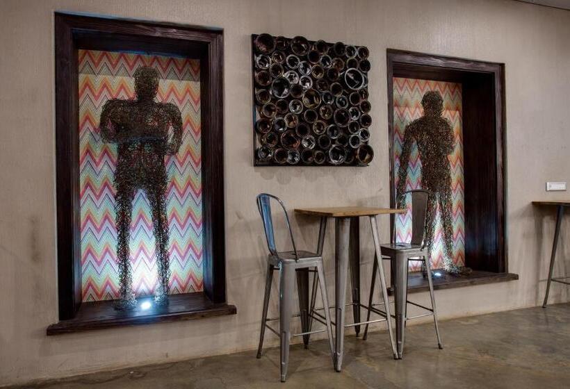 فندق 26° South Bush Boho