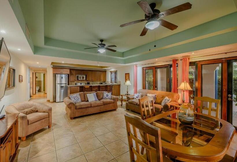 فندق Gran Pacifica Beach Resort & Homes