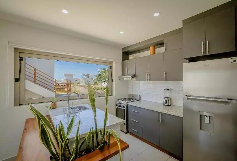 Hotelli Gran Pacifica Beach Resort & Homes