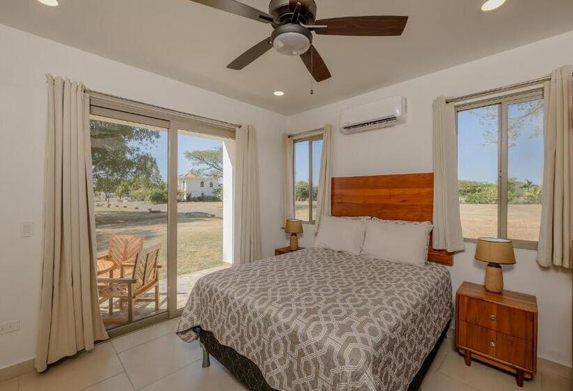 فندق Gran Pacifica Beach Resort & Homes