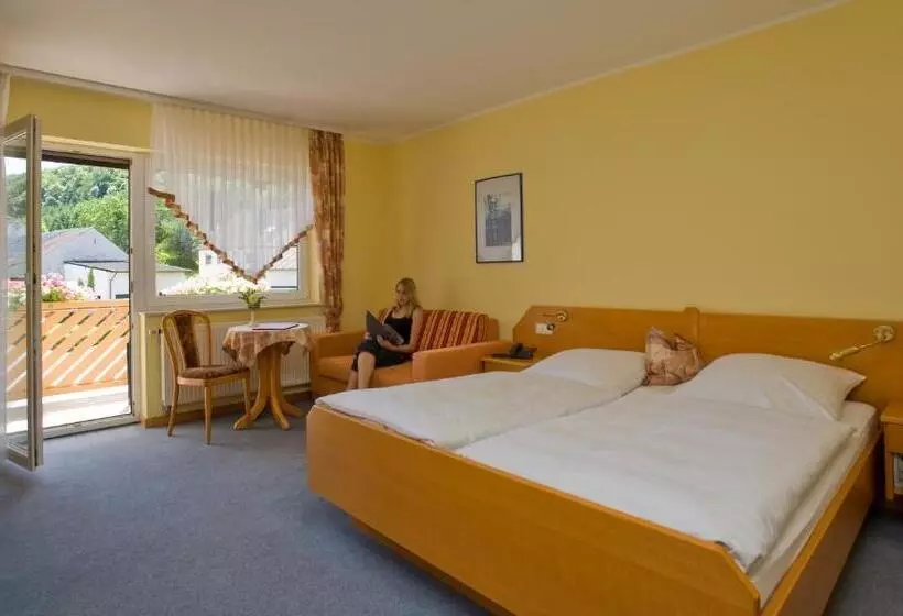 Hotelli Landhaus Schend