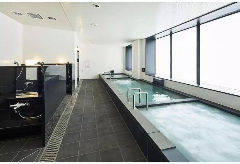 Hotelli Lumiere Grande Nagareyamaotakanomori