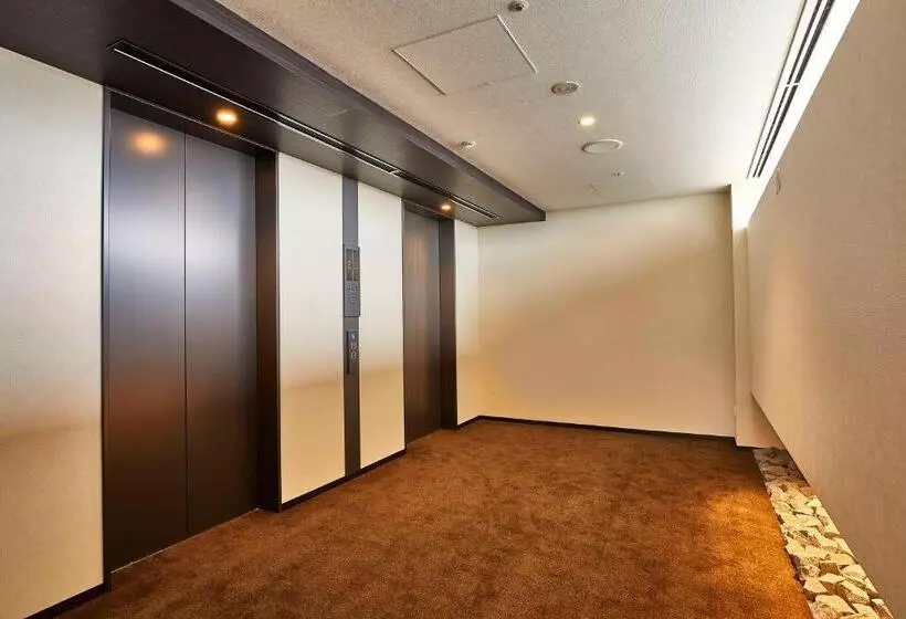 Hotelli Lumiere Grande Nagareyamaotakanomori