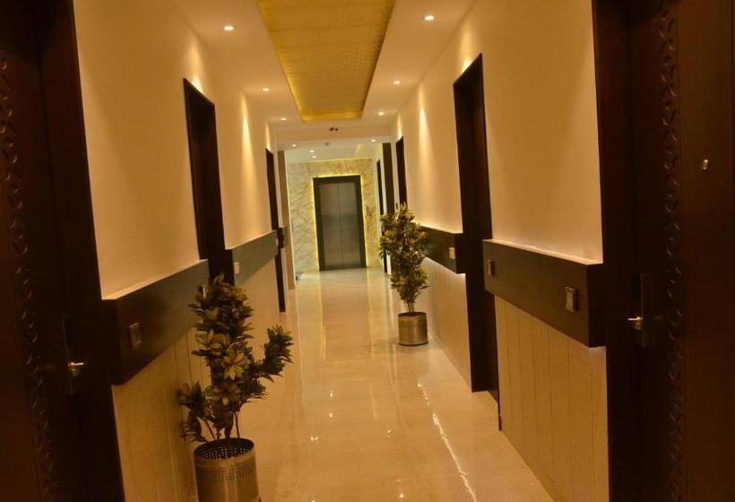 Отель Palm Galaxy