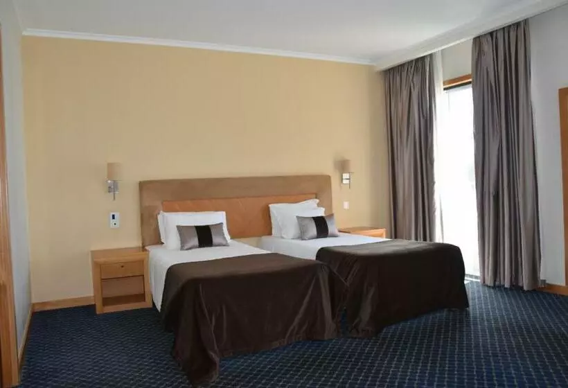 Hotelli Qh Praia De Quiaios