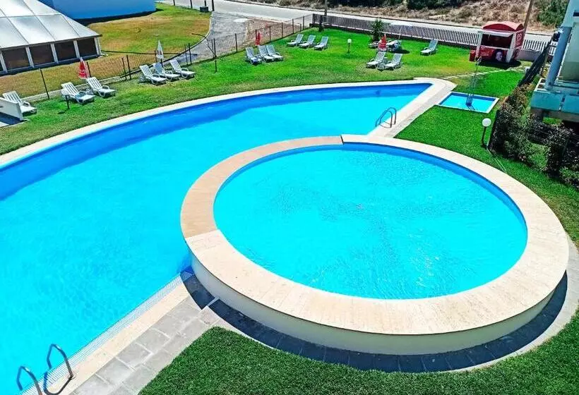 Hotelli Qh Praia De Quiaios