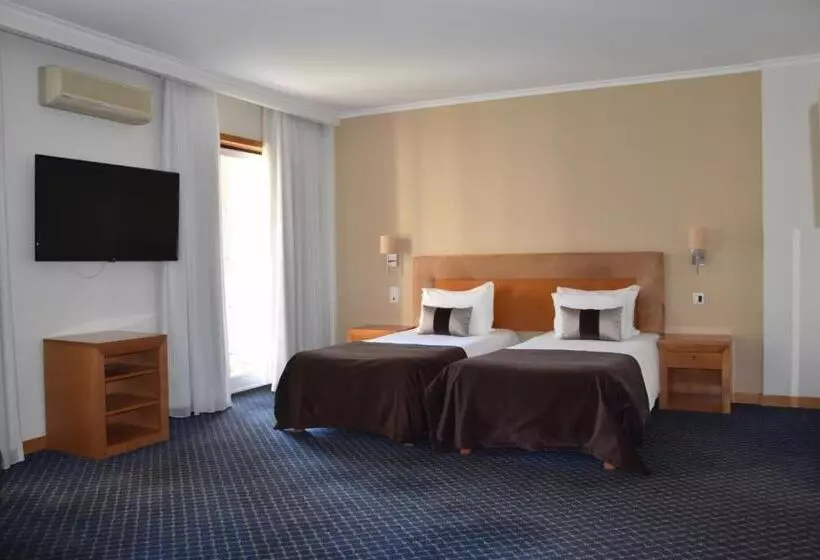 Hotelli Qh Praia De Quiaios