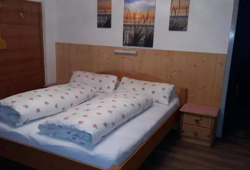 Majatalo Haus Alpina