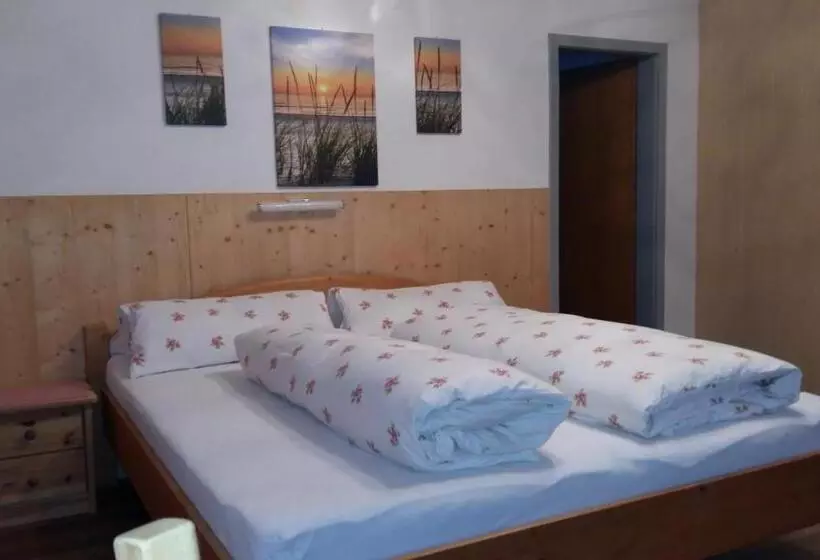 Majatalo Haus Alpina