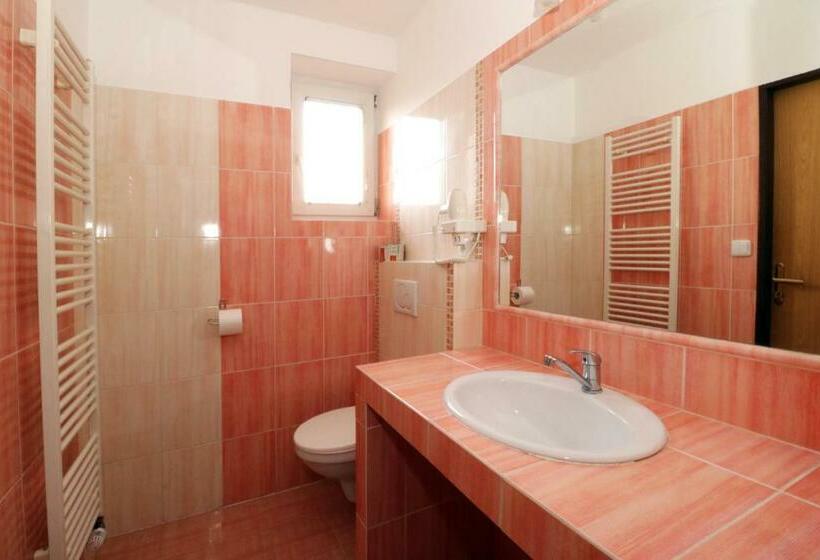 פנסיון Penzion HŮrka