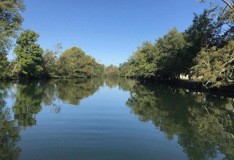 פנסיון Villa 2 Pas Sages