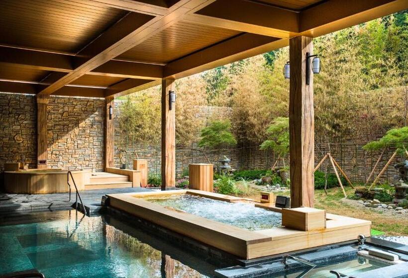 Курорт Sono Belle Cheongsong